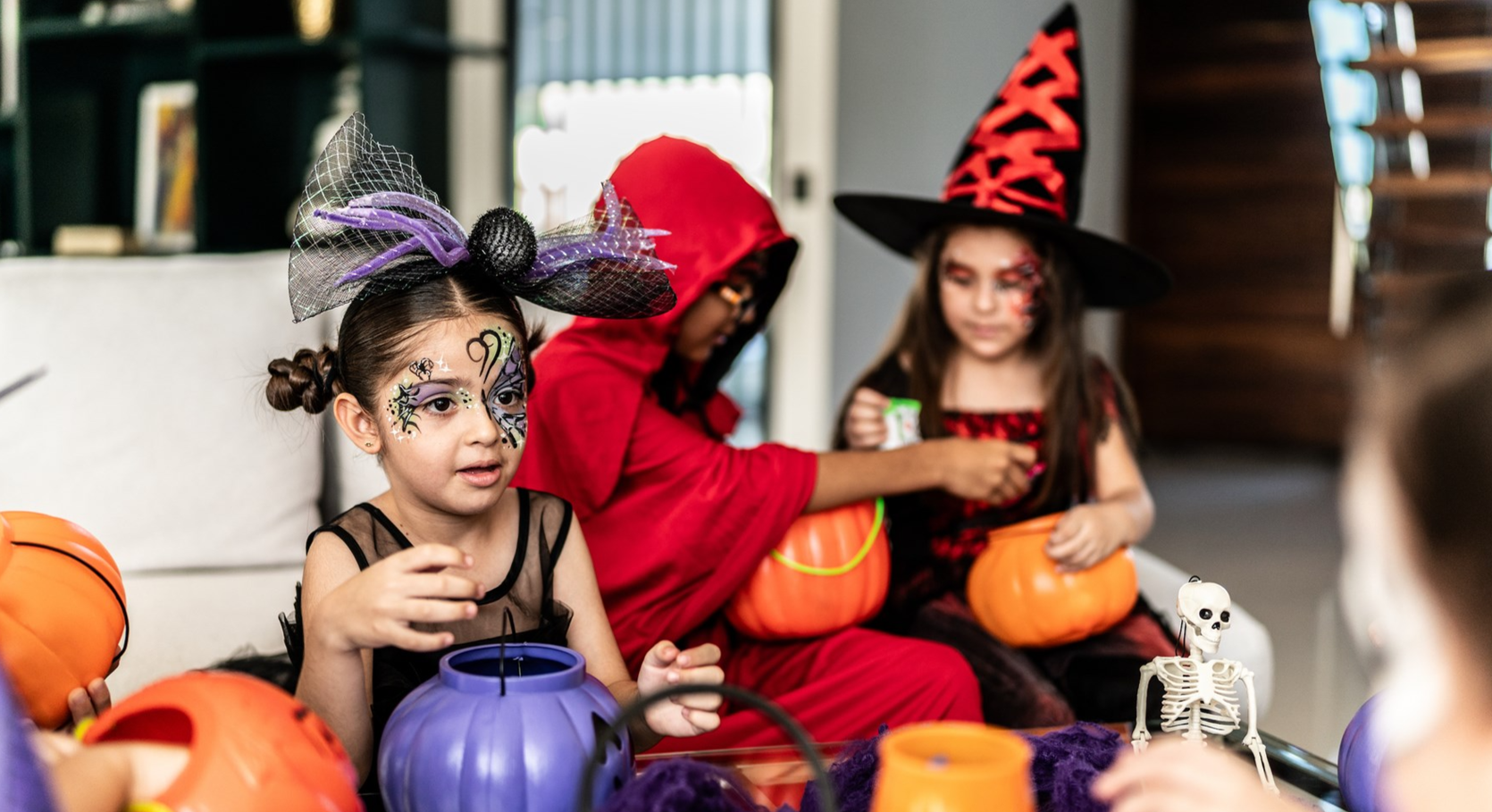 Kids trick-or-treating